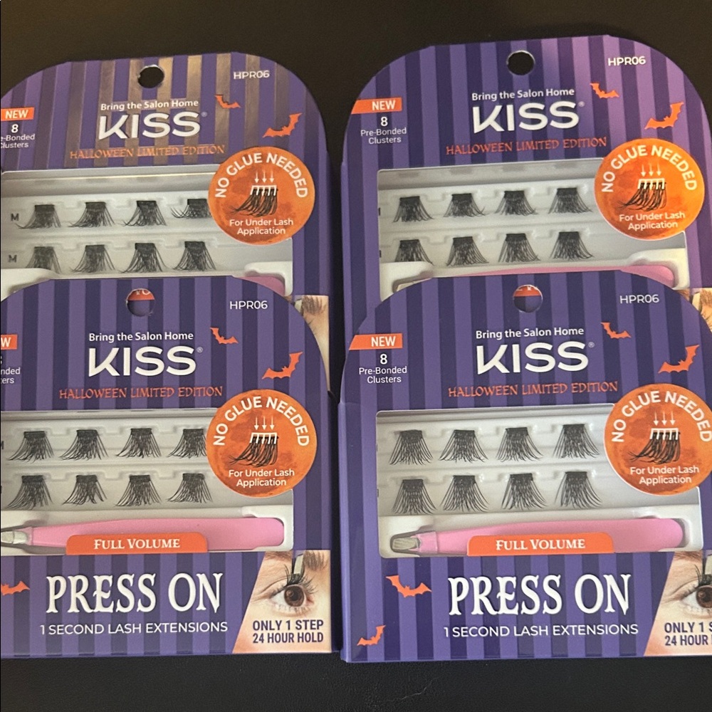 Kiss Halloween Edition Press On Lashes - Black
